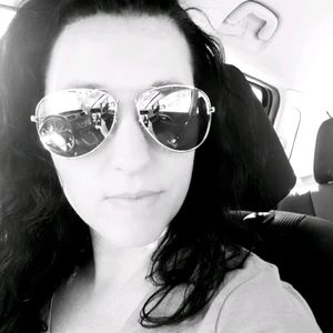 Meet your Posher, Jenna